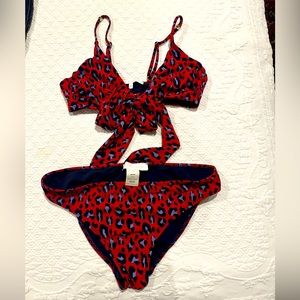 Stella McCartney M bikini. NWOT. Wrap top and simple bottom.